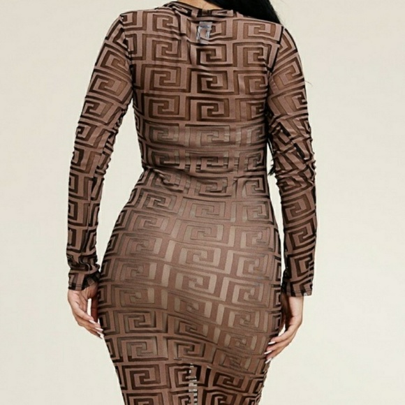 Malaysia Women's Long Sleeve Fashion Dress - Picture 3 of 5
